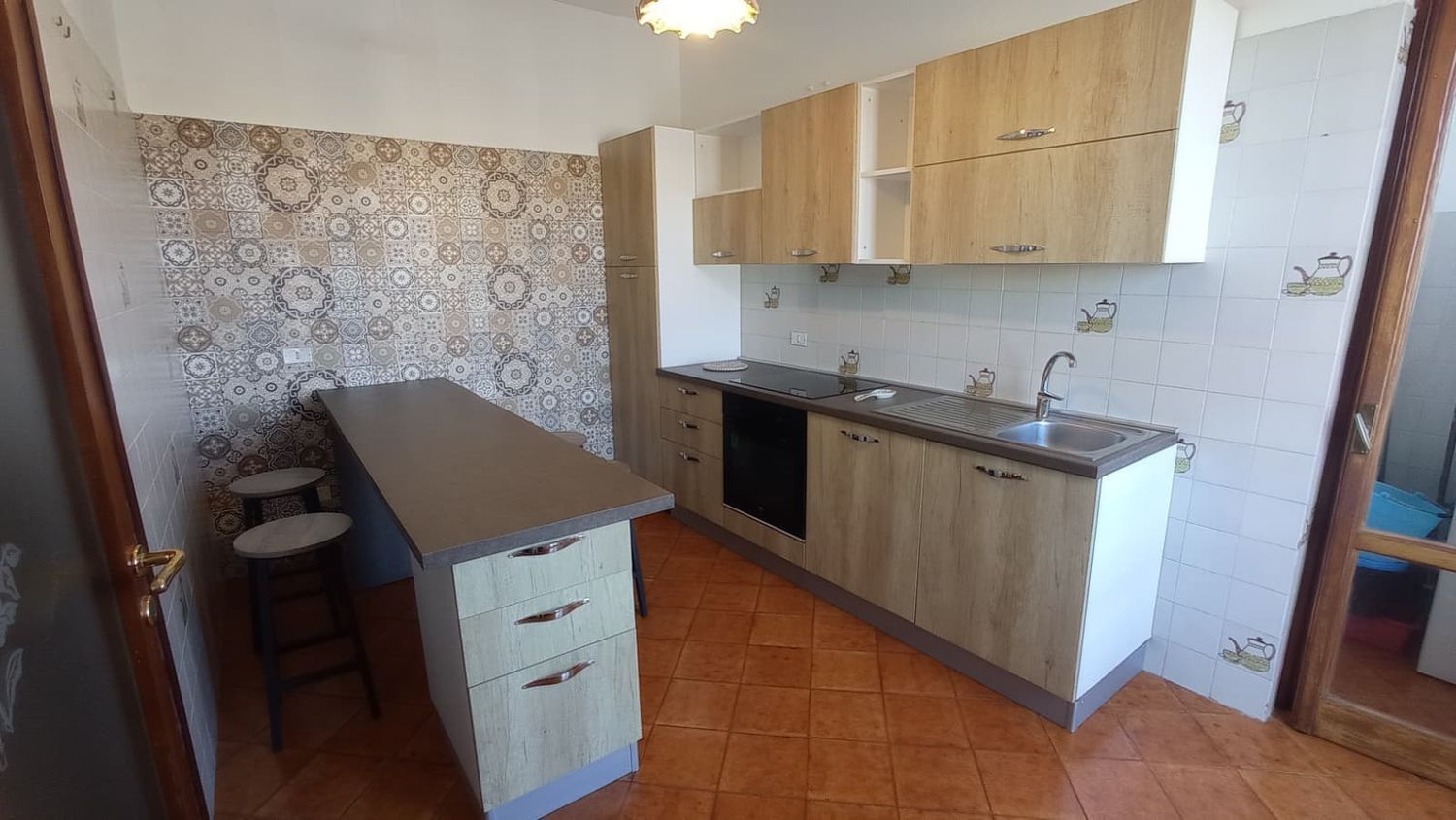 Trilocale arredato in affitto a Lecce