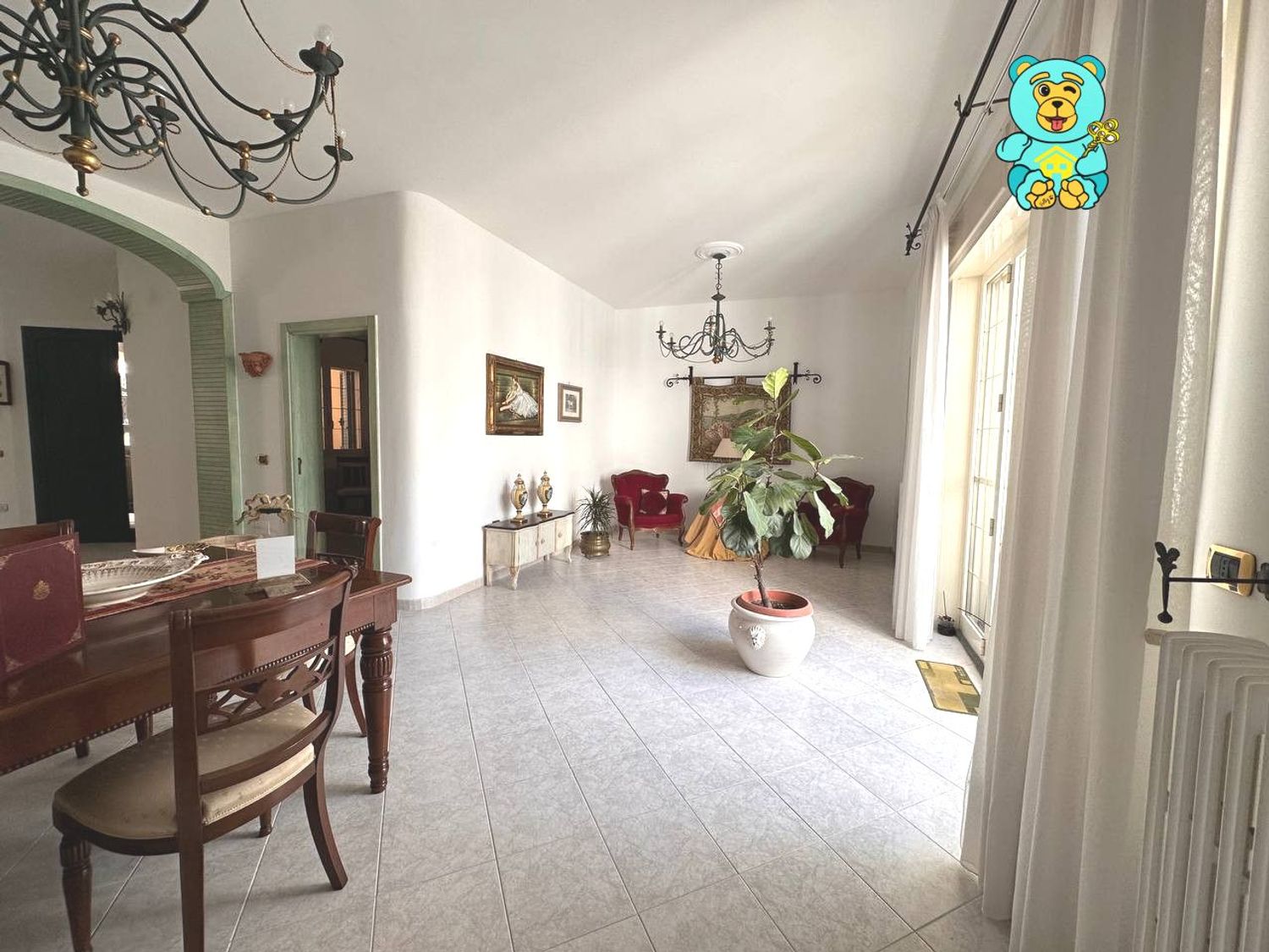 Casa indipendente con giardino a Campi Salentina