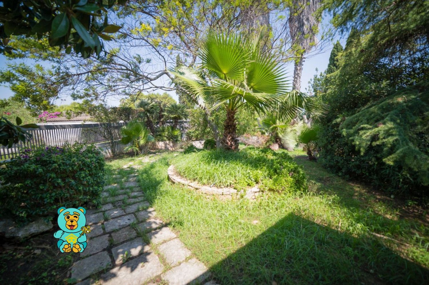 Villa con giardino, Lizzanello merine