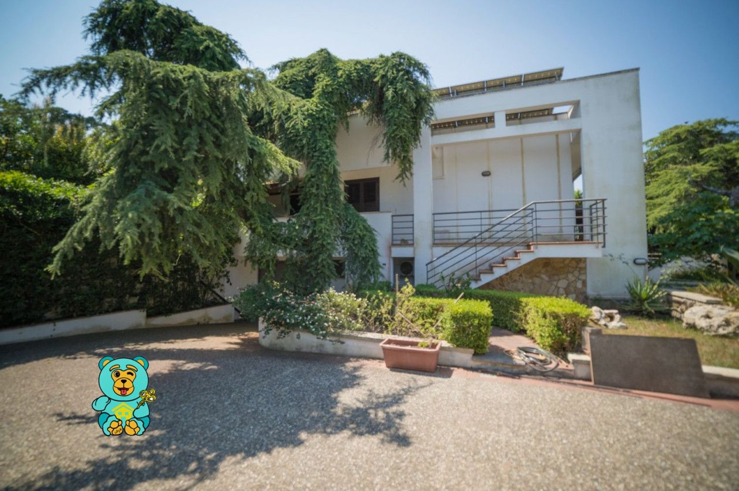 Villa con giardino, Lizzanello merine