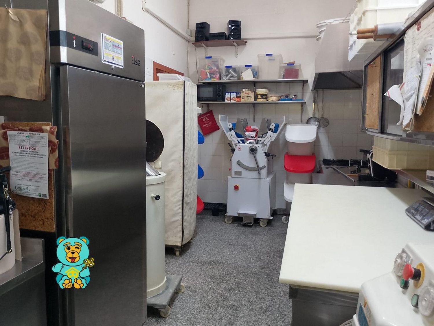 Locale commerciale in vendita a Lecce