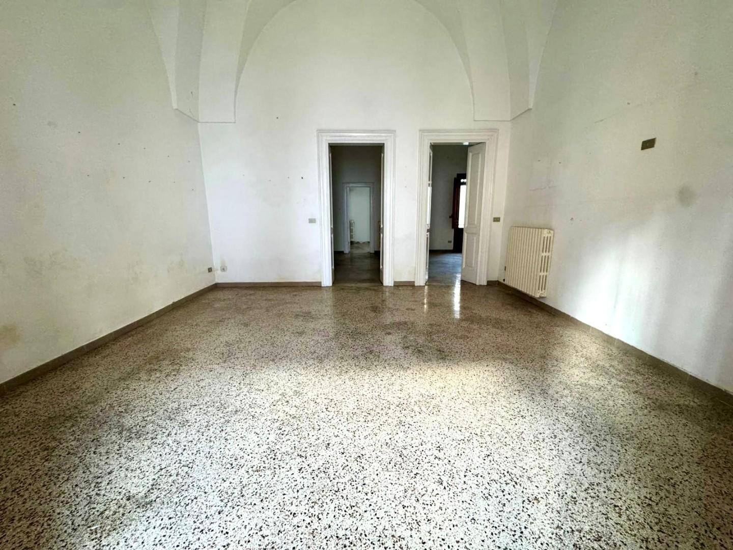 Casa indipendente con giardino a Novoli