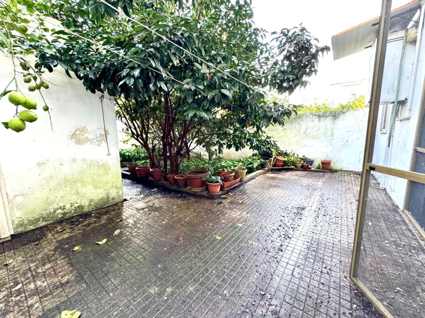 Casa indipendente con giardino a Novoli