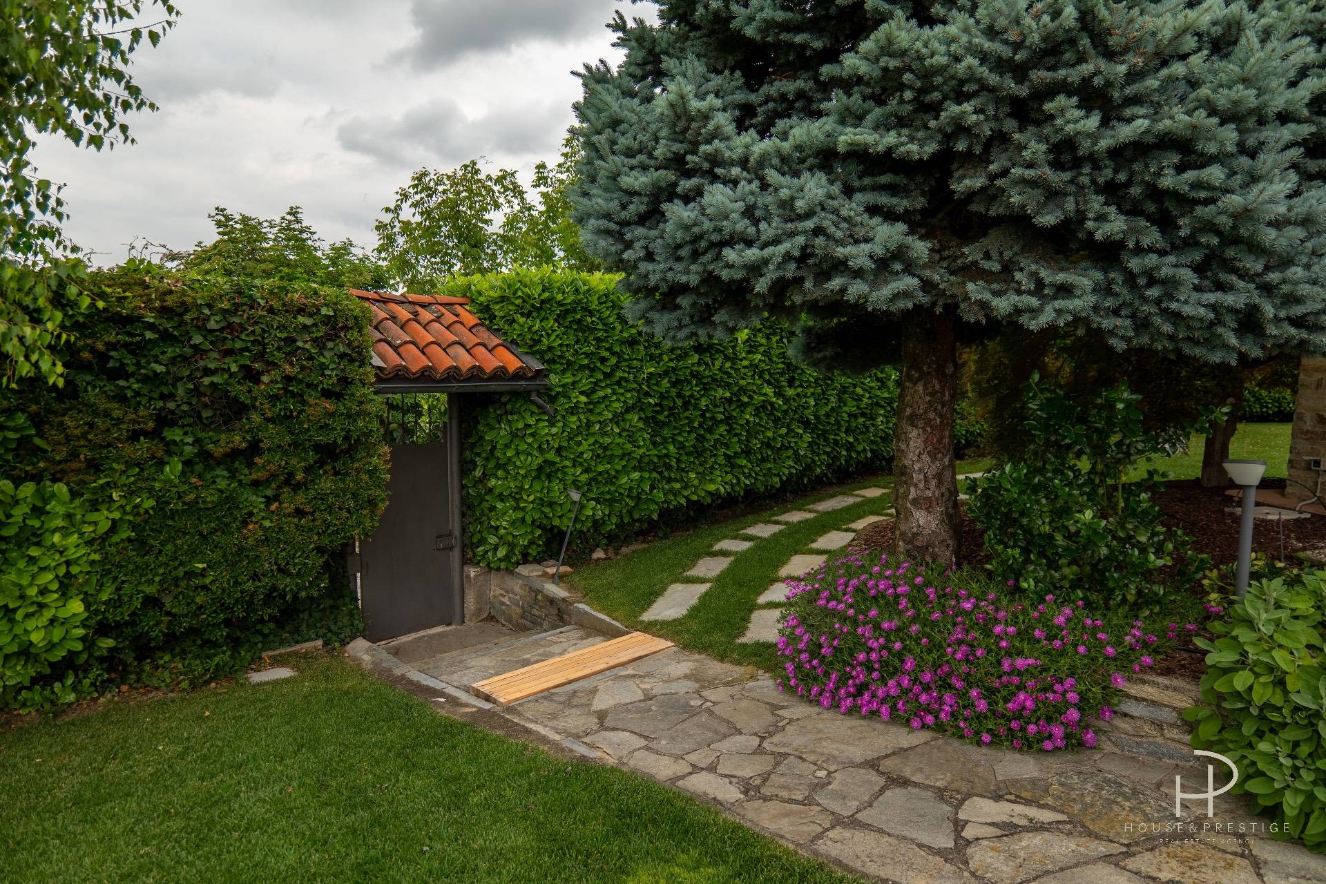 Villa in vendita a Cherasco