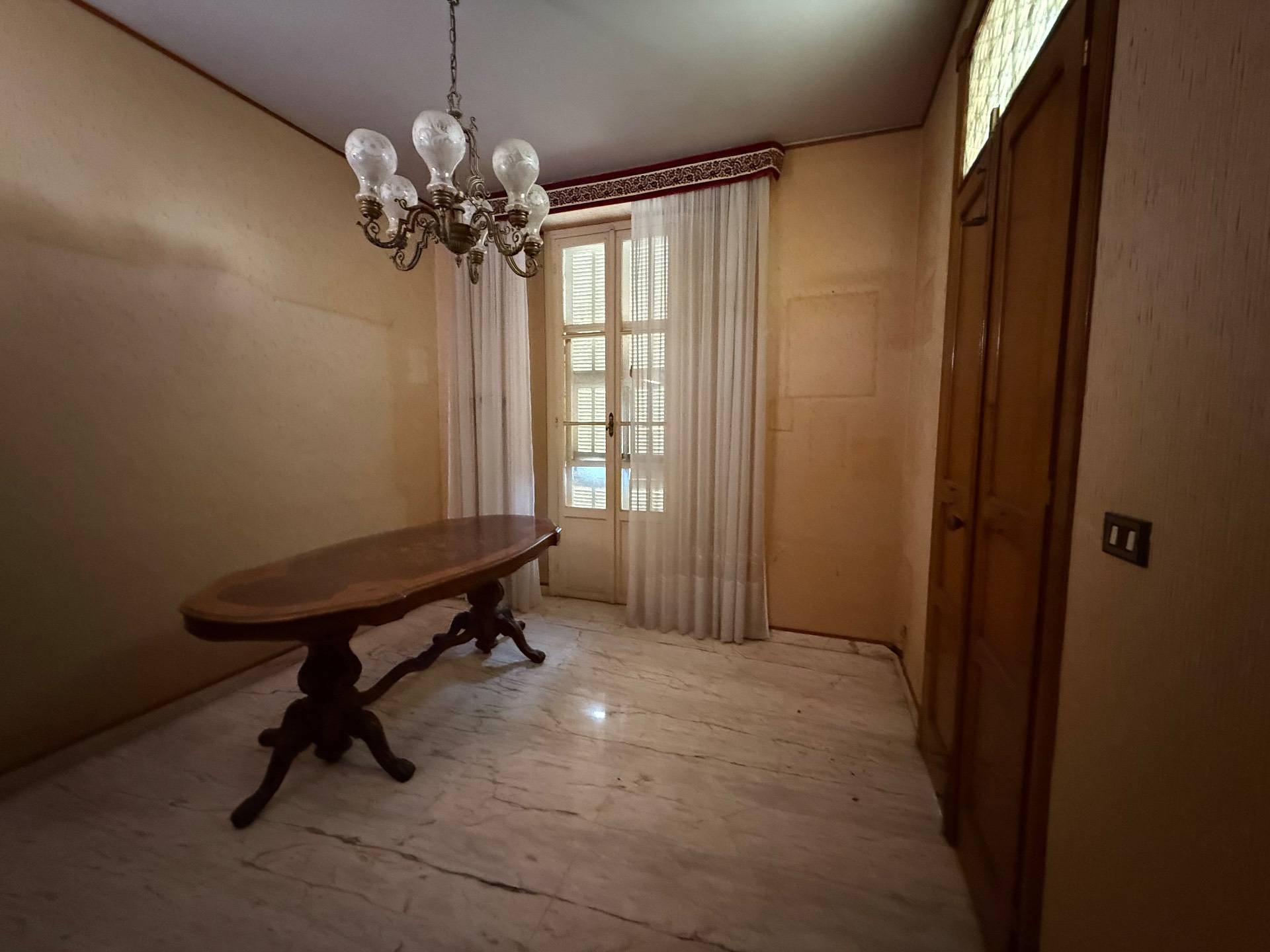 Casa indipendente in vendita a Sanremo