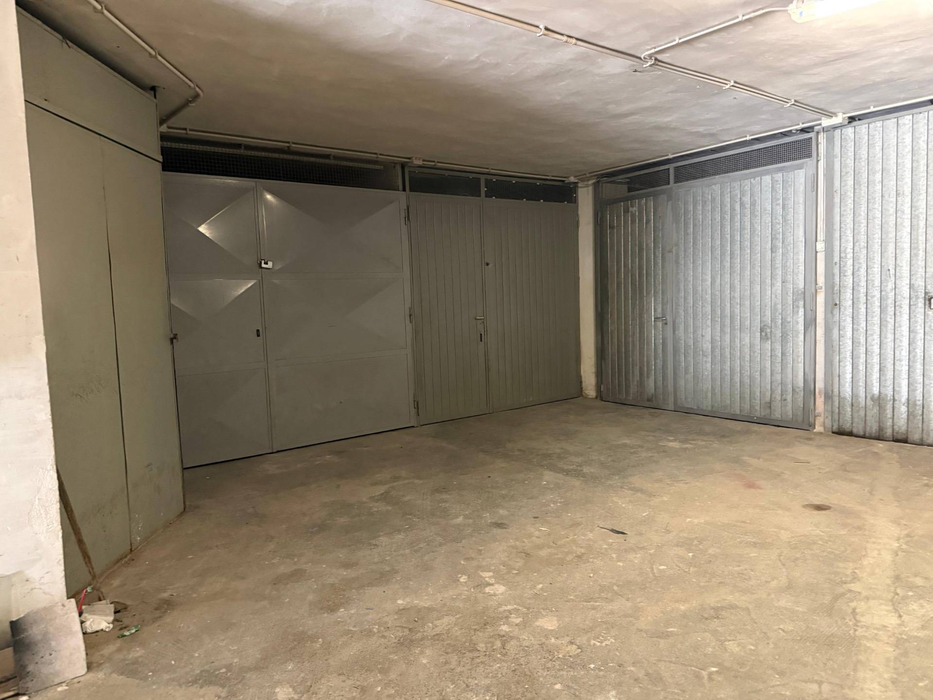 Garage in vendita a Finale Ligure