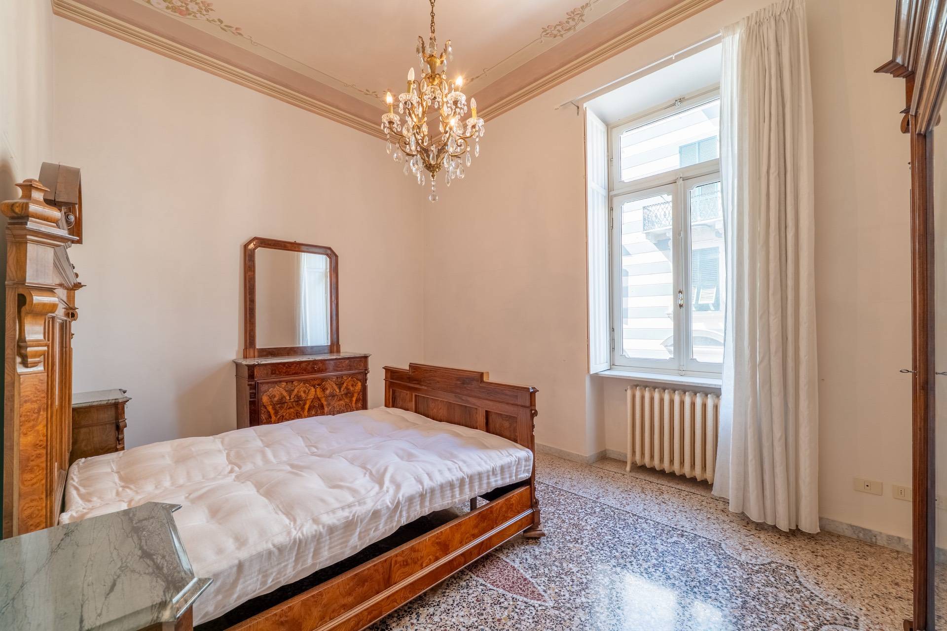 Appartamento in vendita a Savona