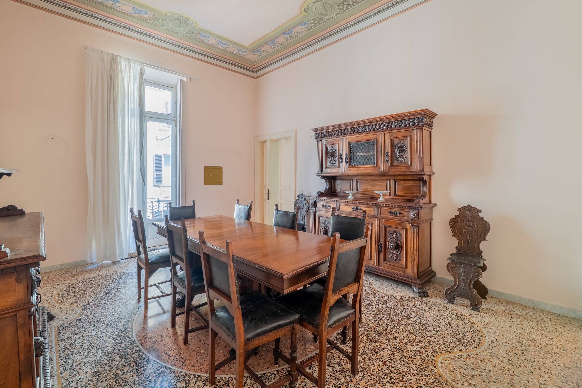 Appartamento in vendita a Savona