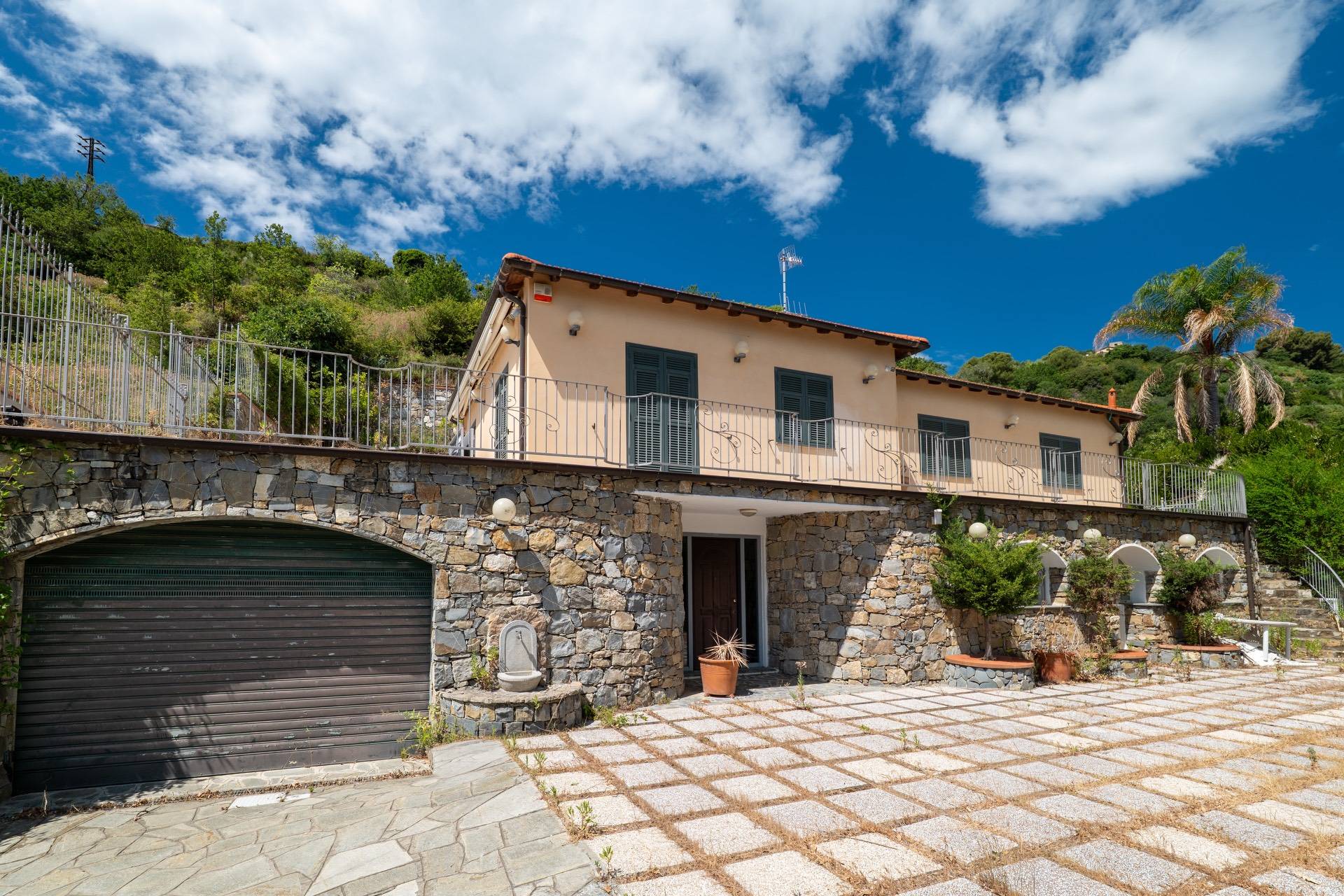 Villa in vendita a Riva Ligure