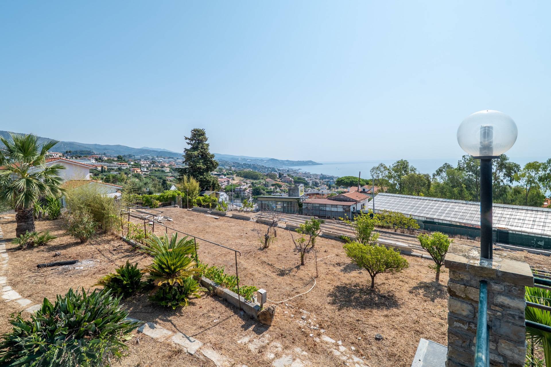Villa in vendita a Sanremo