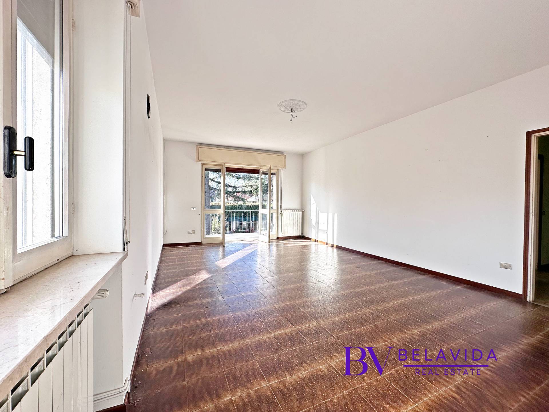 Villa in vendita a Ispra