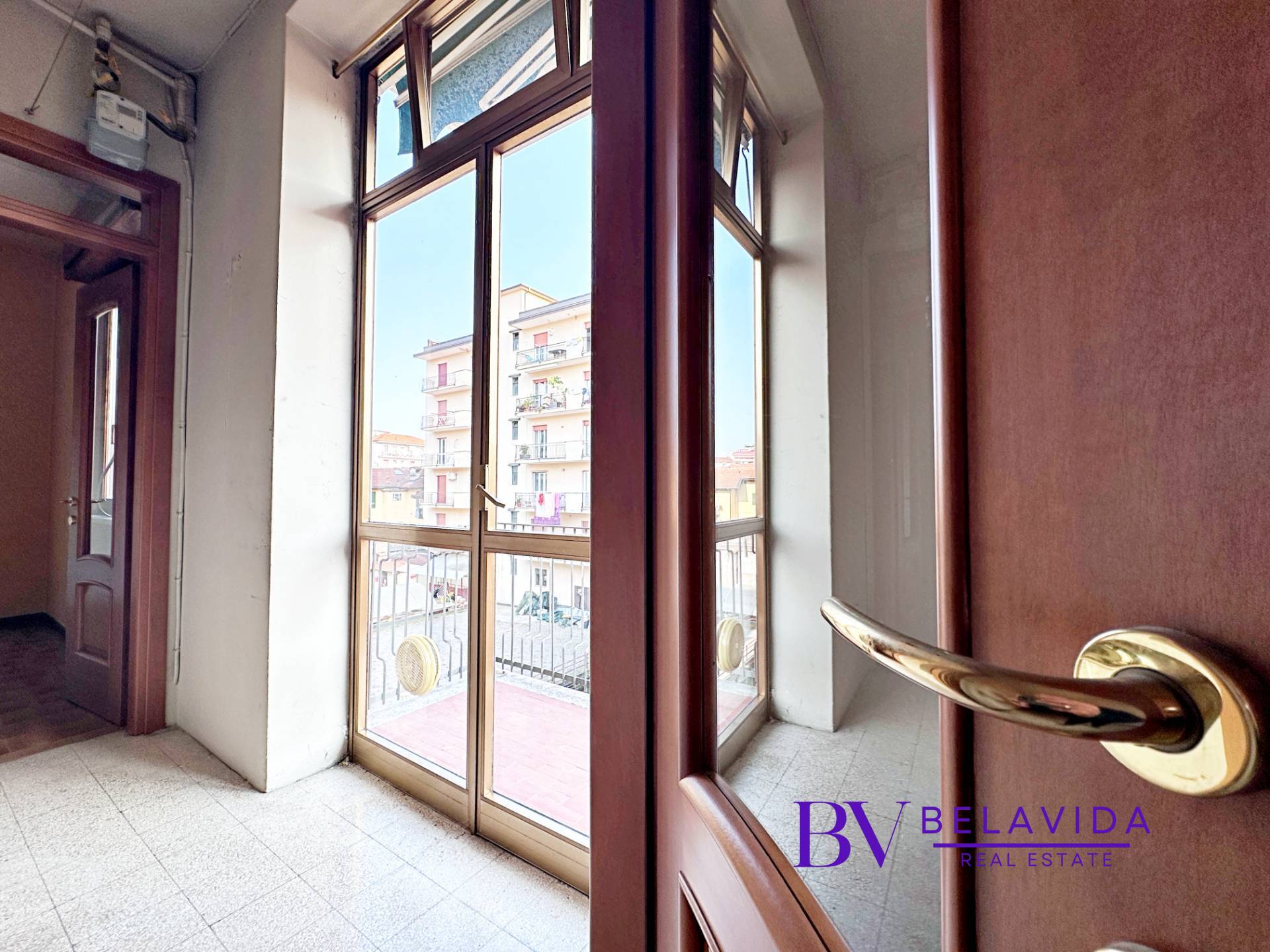 Appartamento in vendita a Verbania, Intra centro