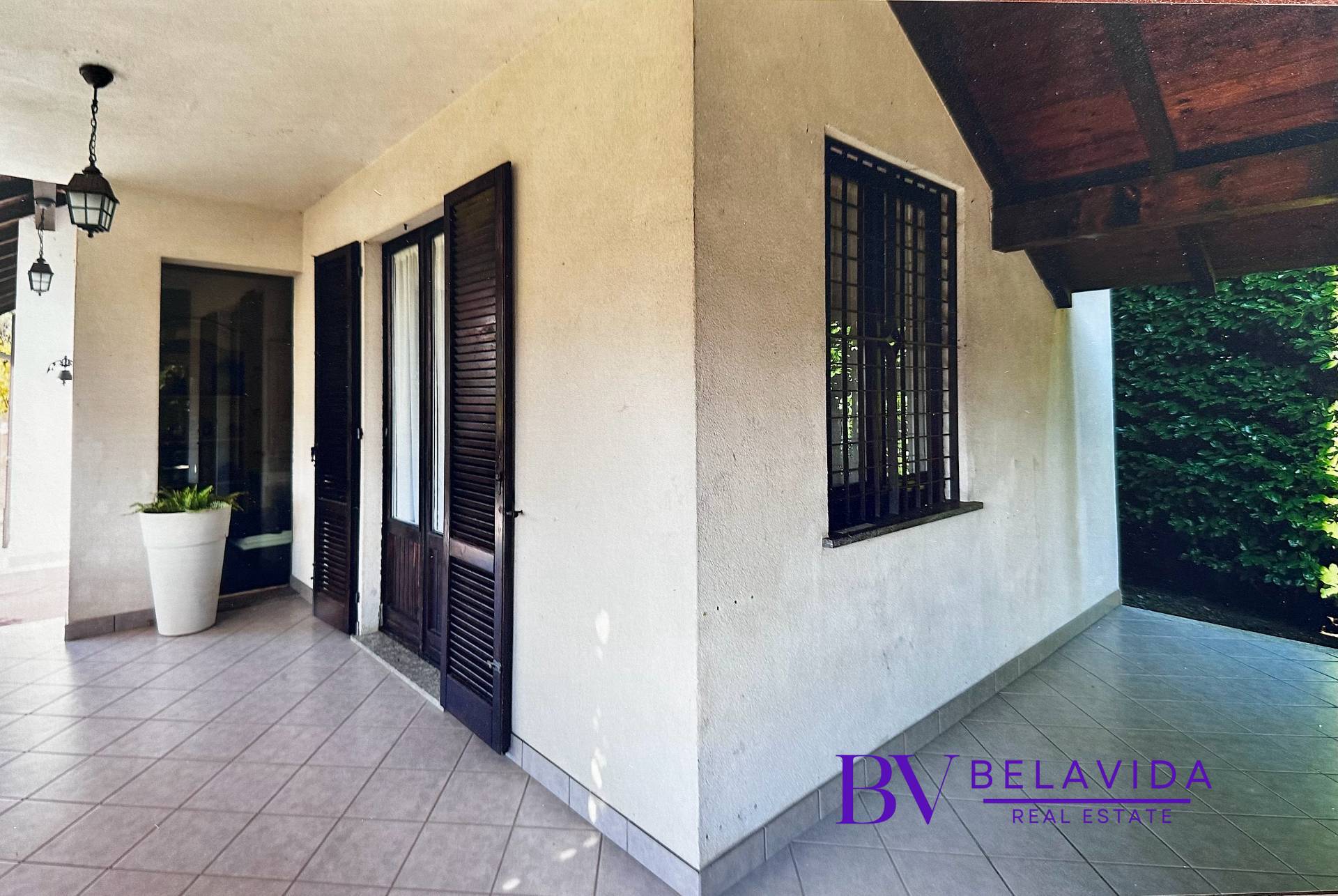 Villa in vendita a Gignese, Vezzo