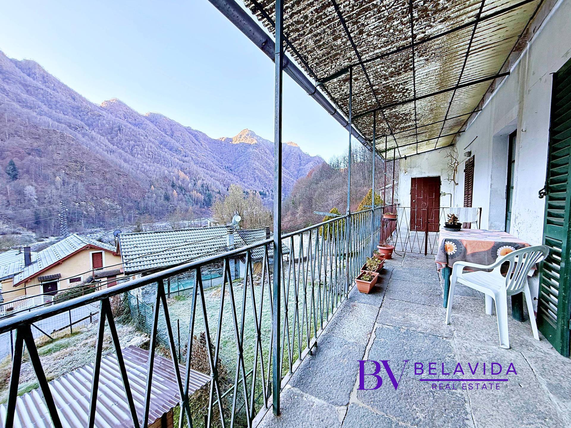 Casa singola in vendita a Cravagliana