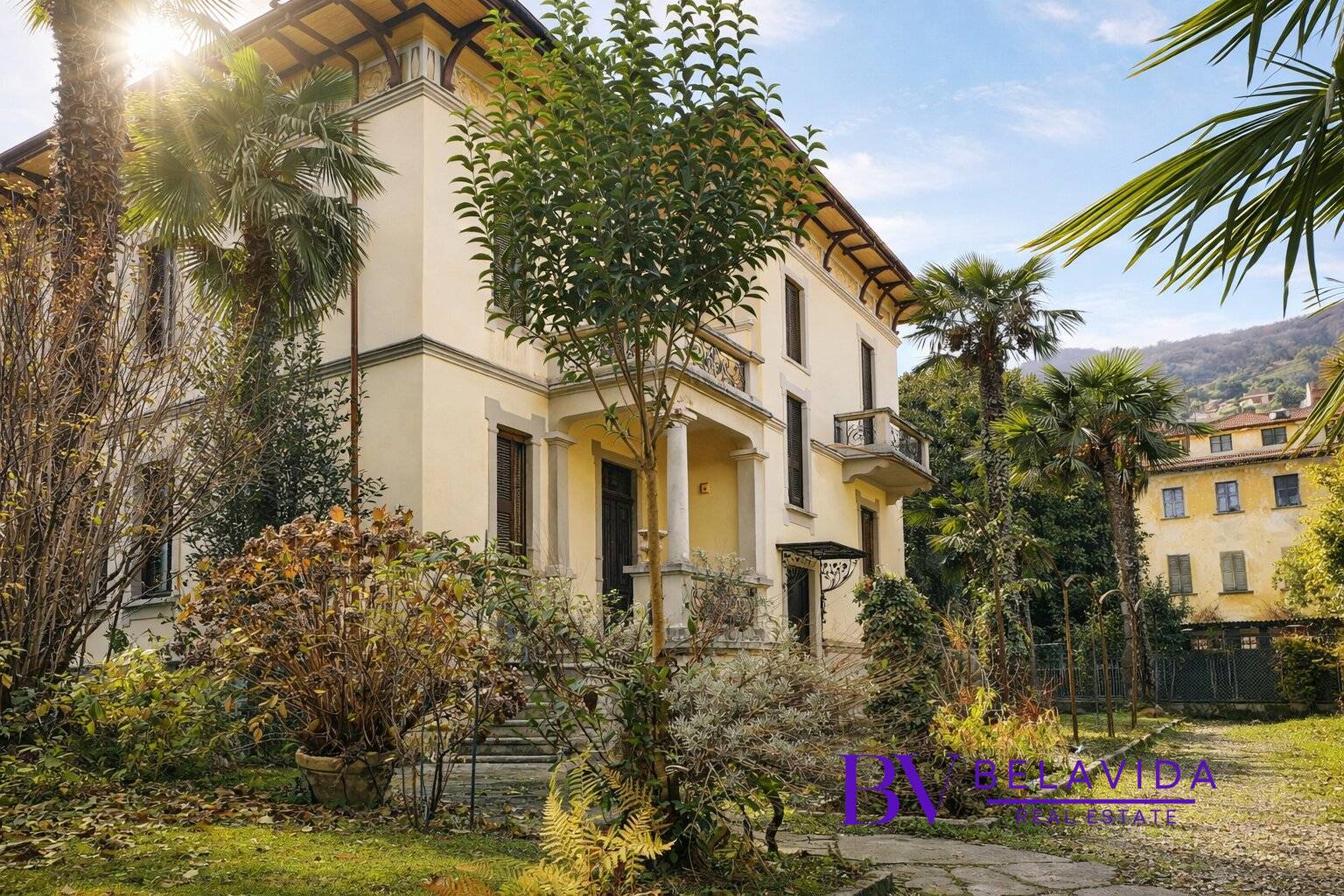 Villa in vendita a Lesa