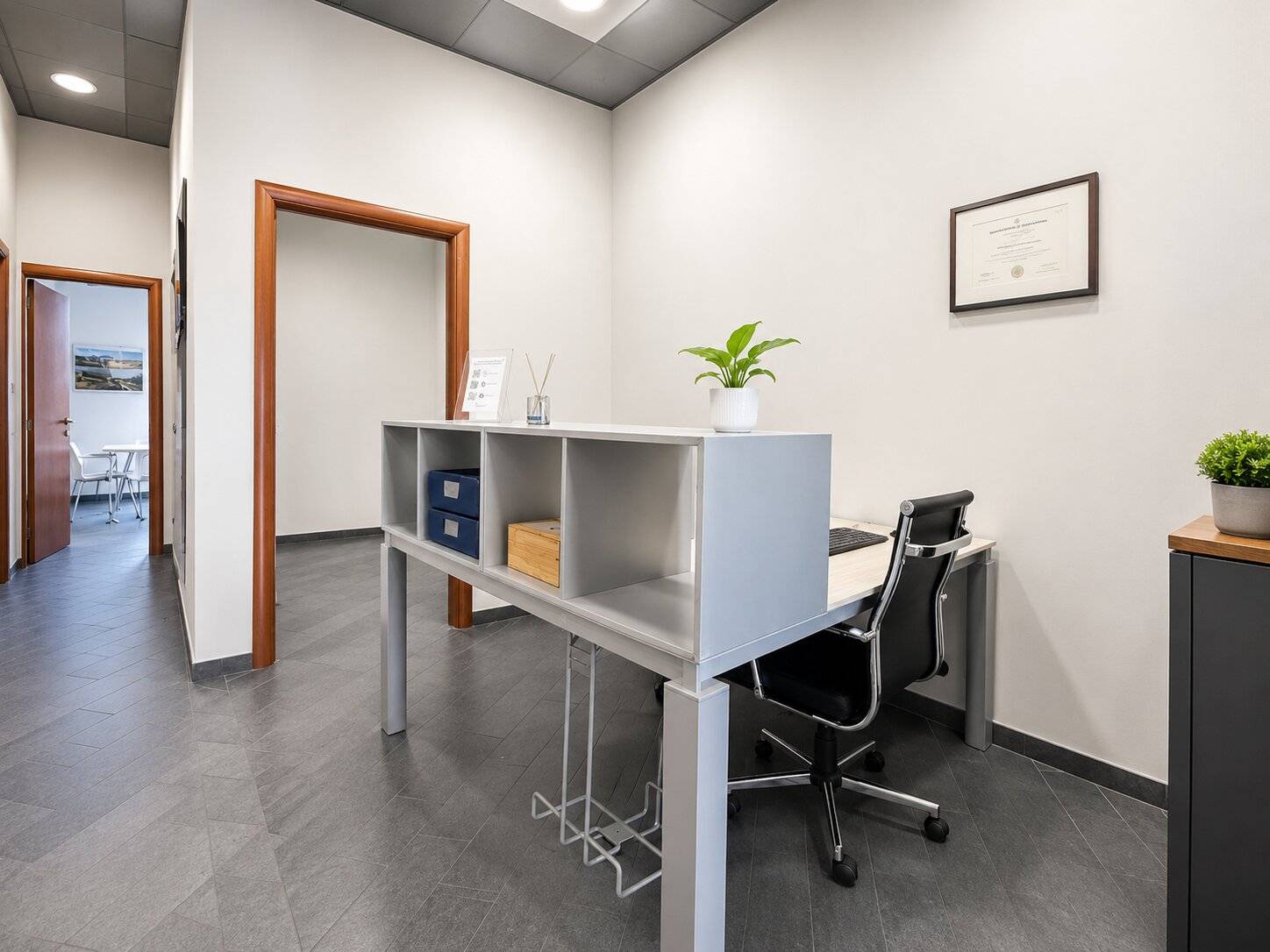 Studio/Ufficio in affitto a Castelletto sopra Ticino