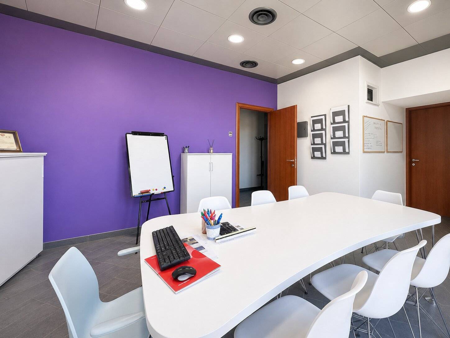 Studio/Ufficio in affitto a Castelletto sopra Ticino
