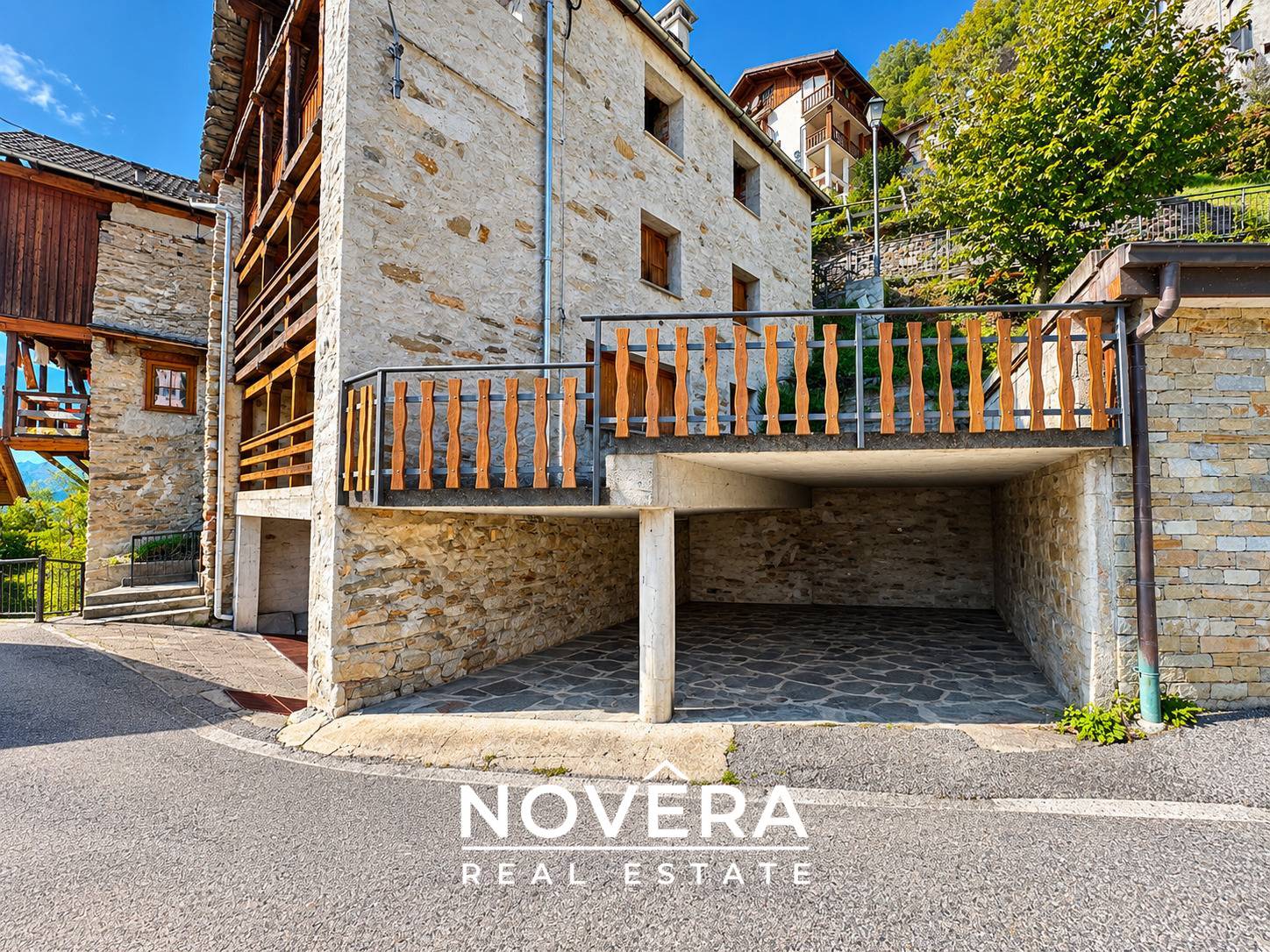 Casa singola in vendita a Rossa