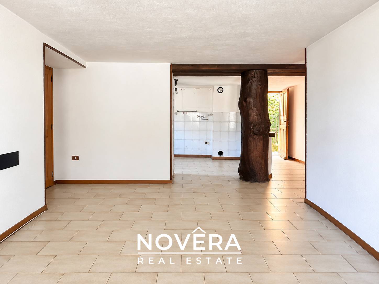 Casa singola in vendita a Rossa