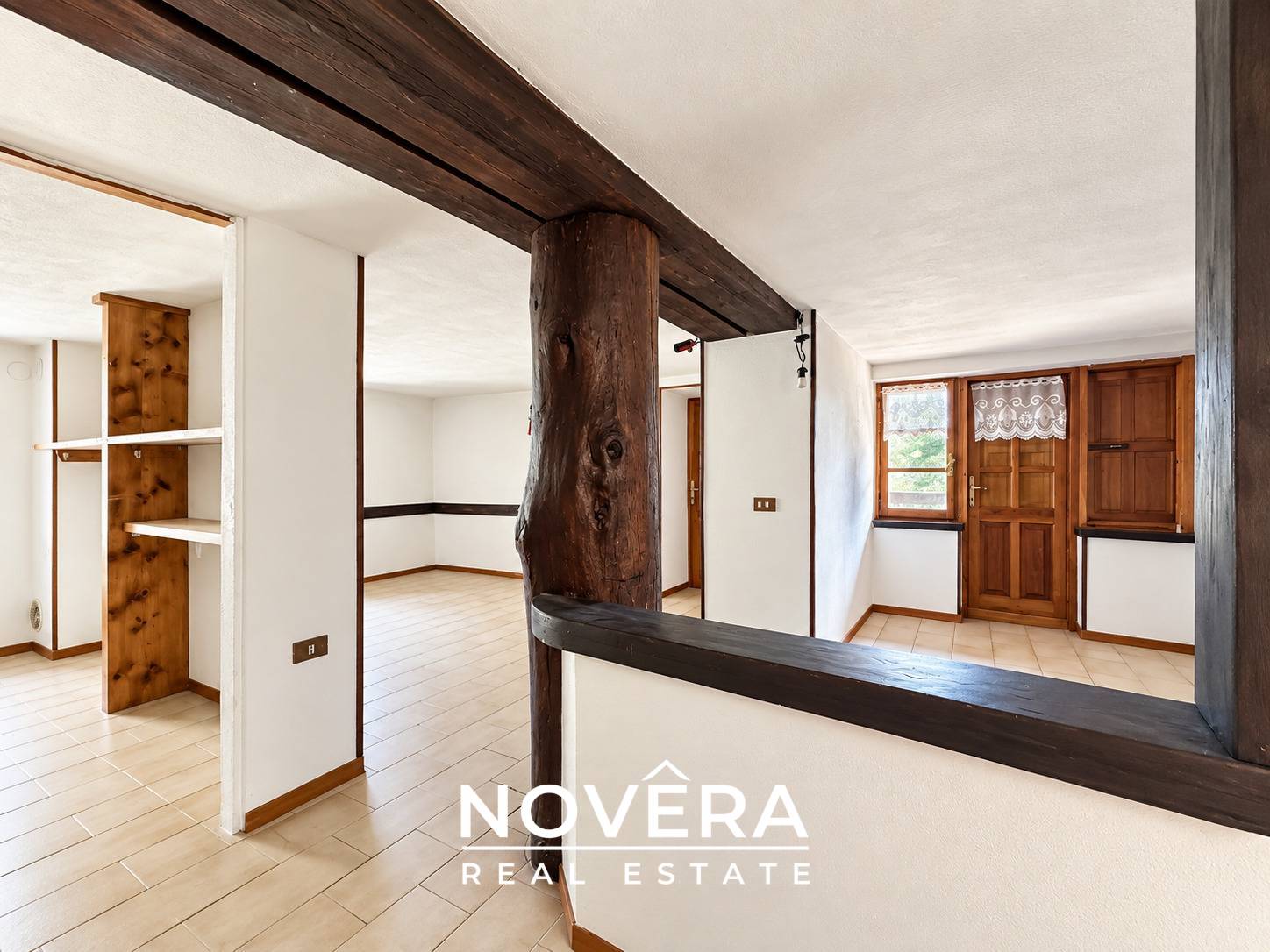 Casa singola in vendita a Rossa