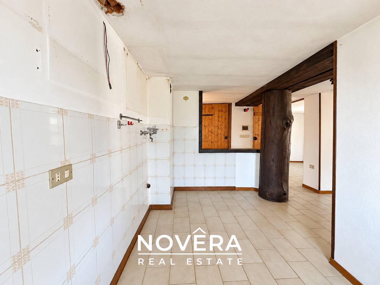 Casa singola in vendita a Rossa