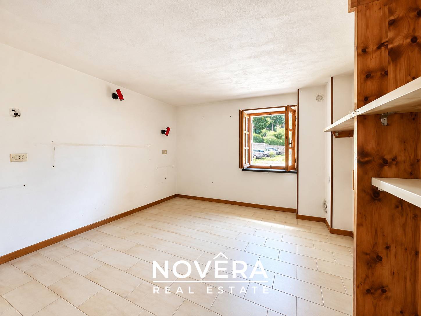 Casa singola in vendita a Rossa