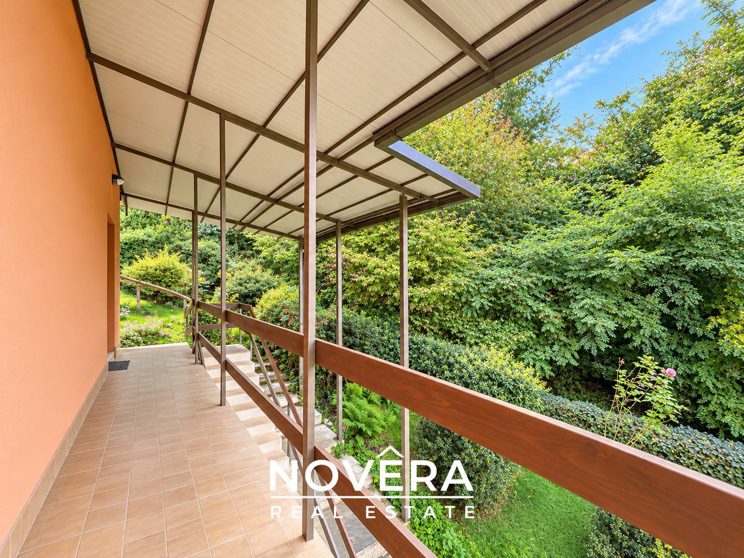 Villa in vendita a Golasecca