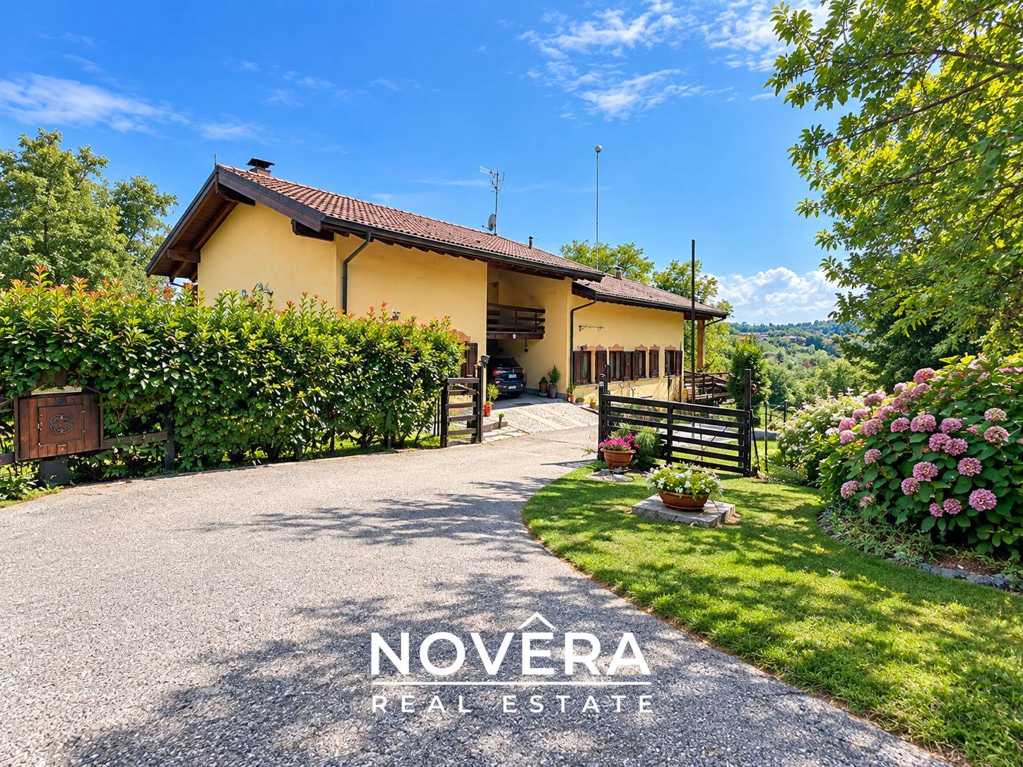 Villa in vendita a Gattico-Veruno