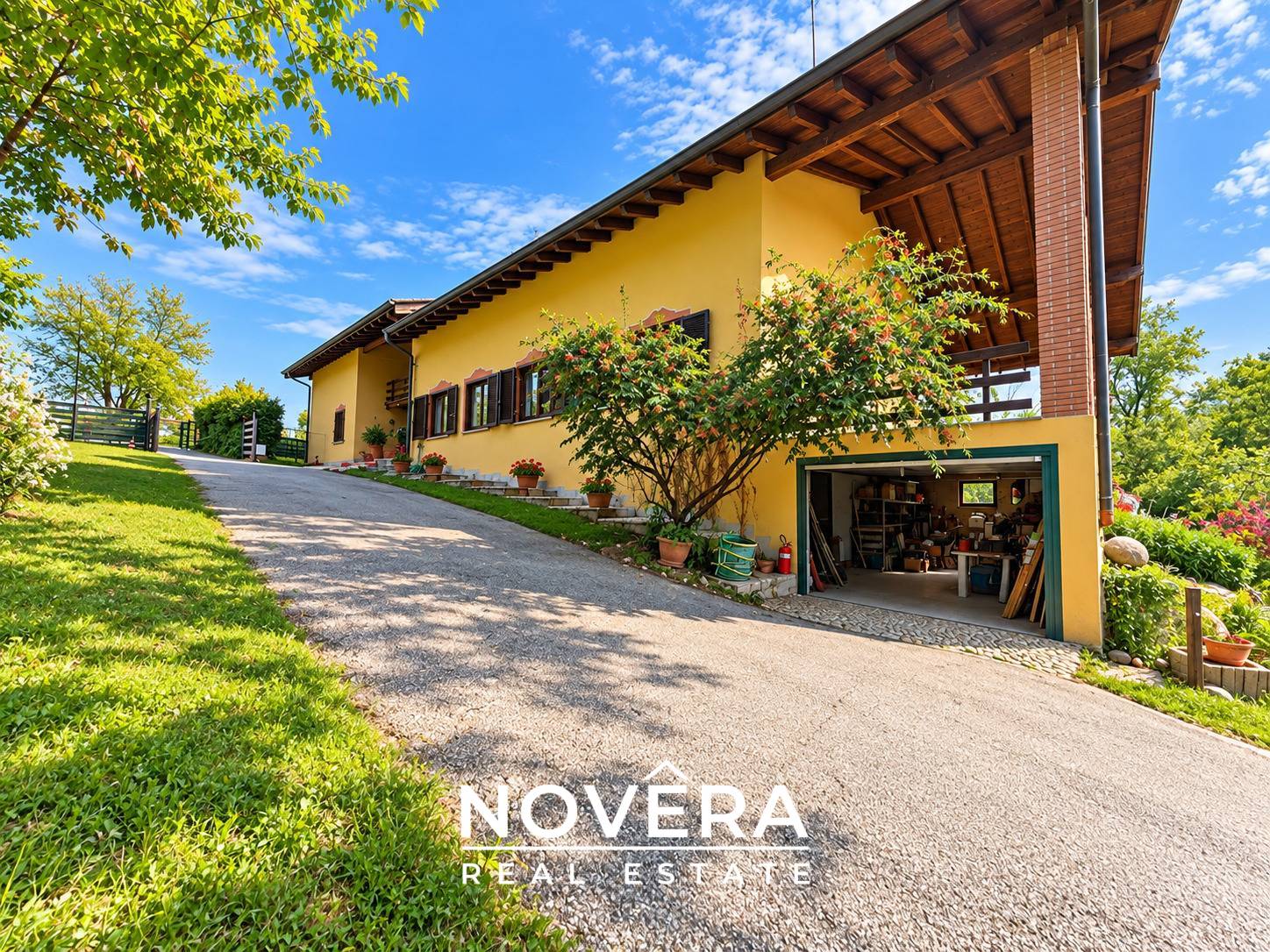 Villa in vendita a Gattico-Veruno