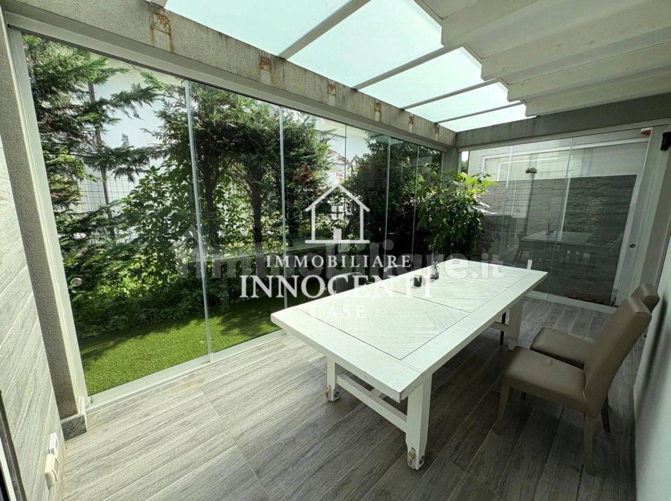 Trilocale in vendita, Montignoso cinquale