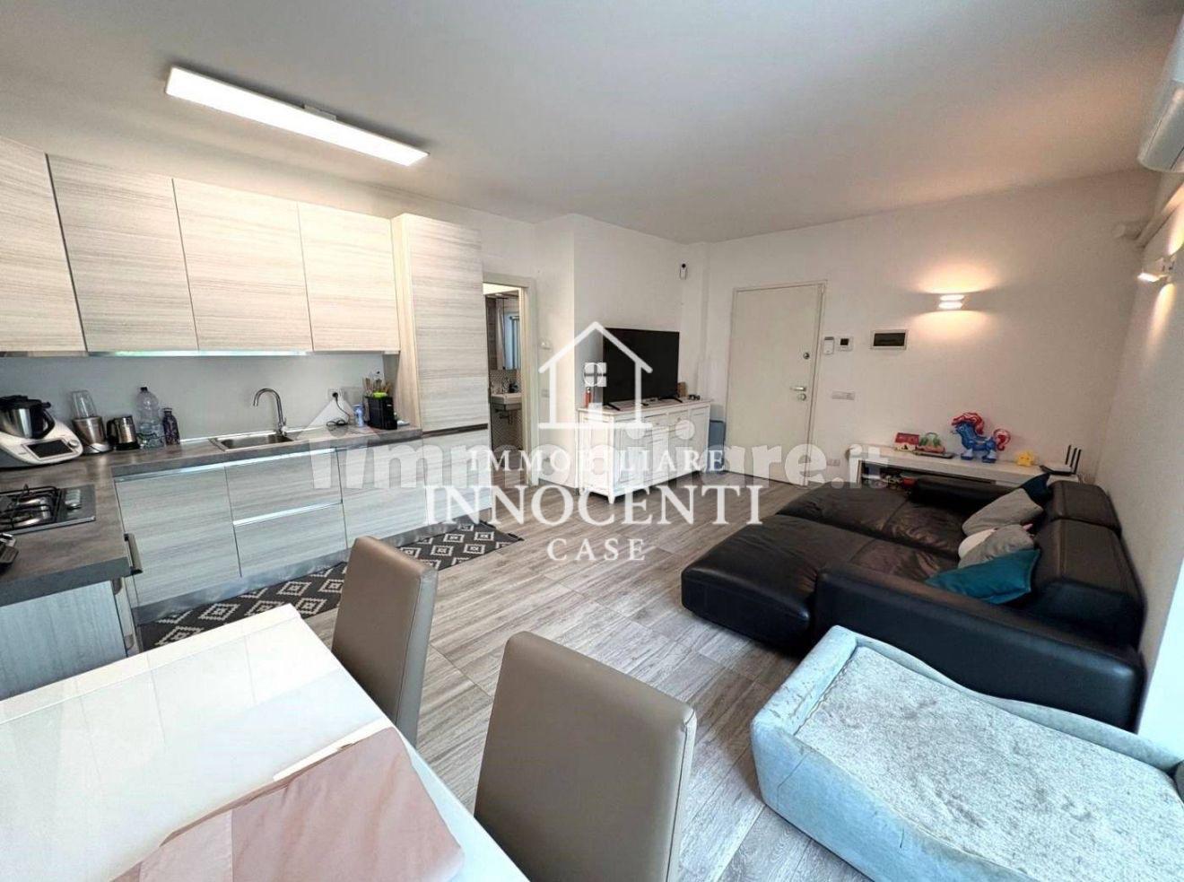 Trilocale in vendita, Montignoso cinquale