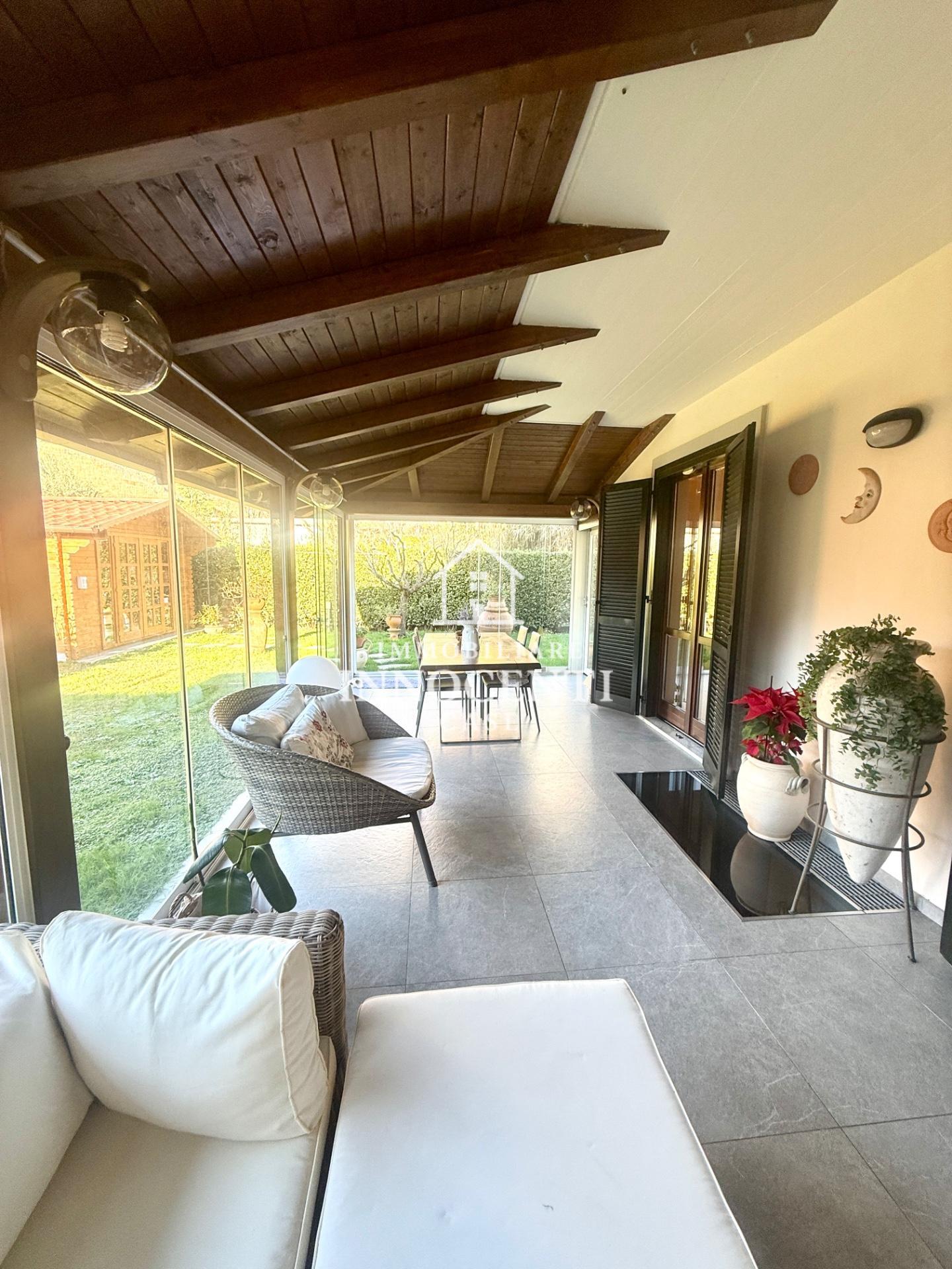 Villa in vendita, Massa romagnano