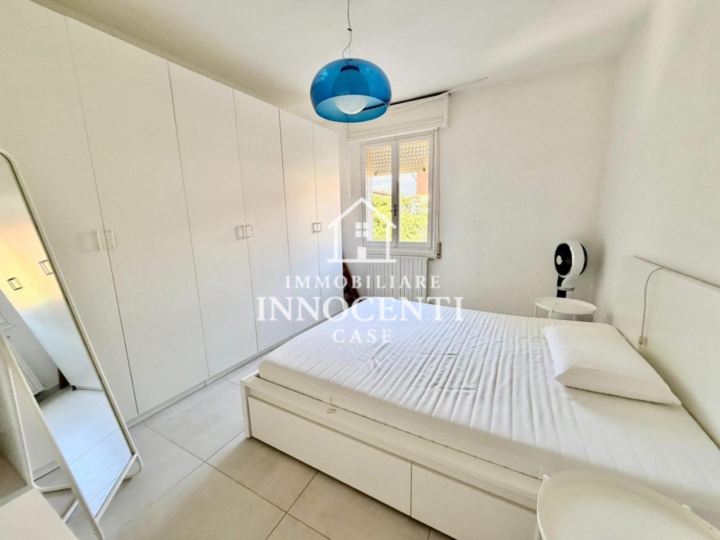 Trilocale arredato in affitto a Massa