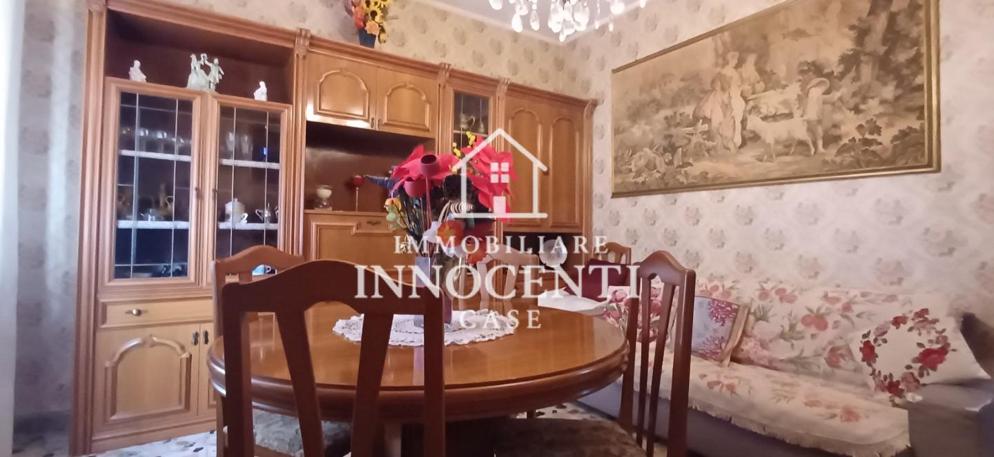 Trilocale in vendita a Massa
