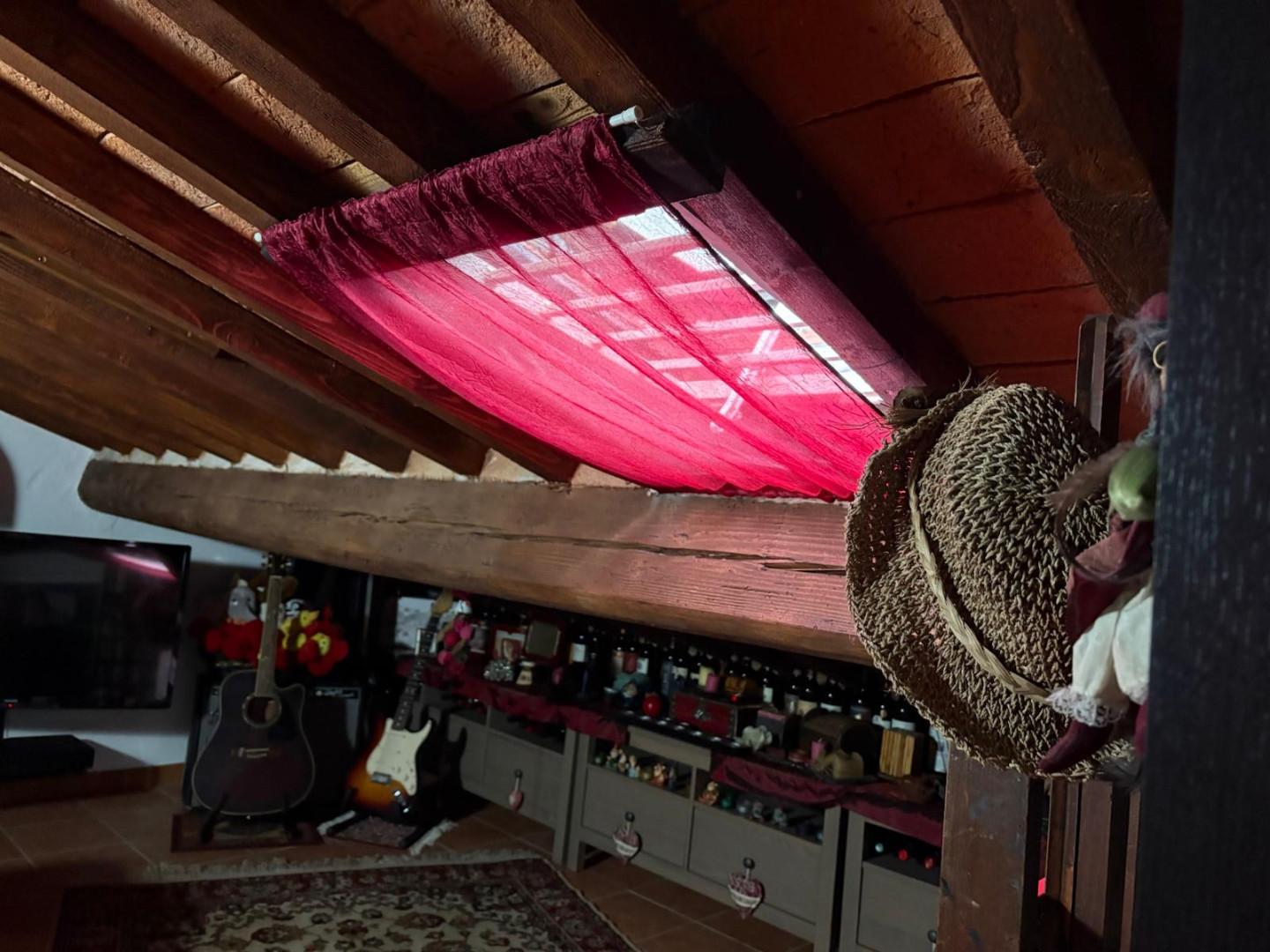 Bilocale con terrazzo, Collesalvetti vicarello