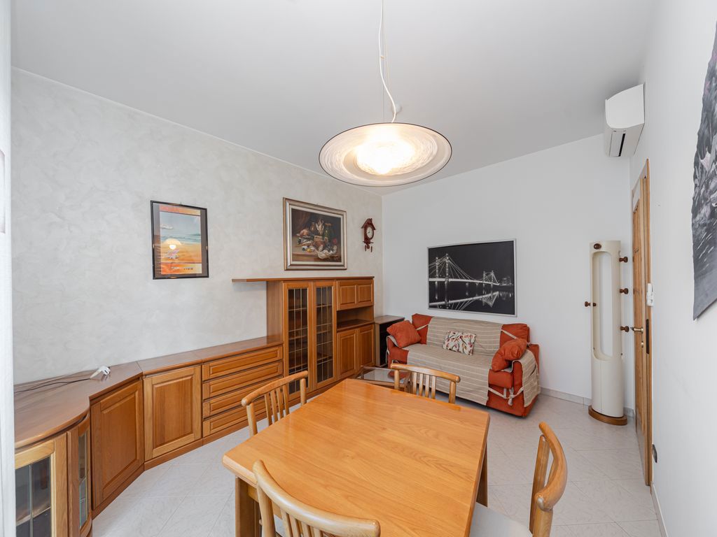 Bilocale in vendita a Burago di Molgora