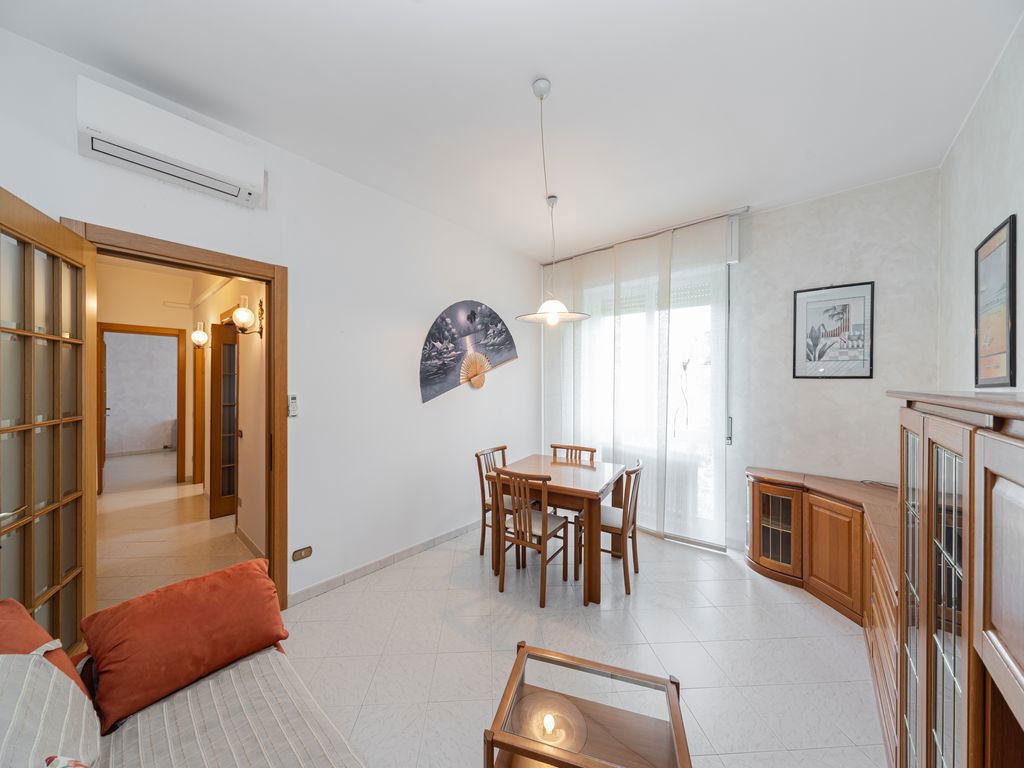 Bilocale in vendita a Burago di Molgora