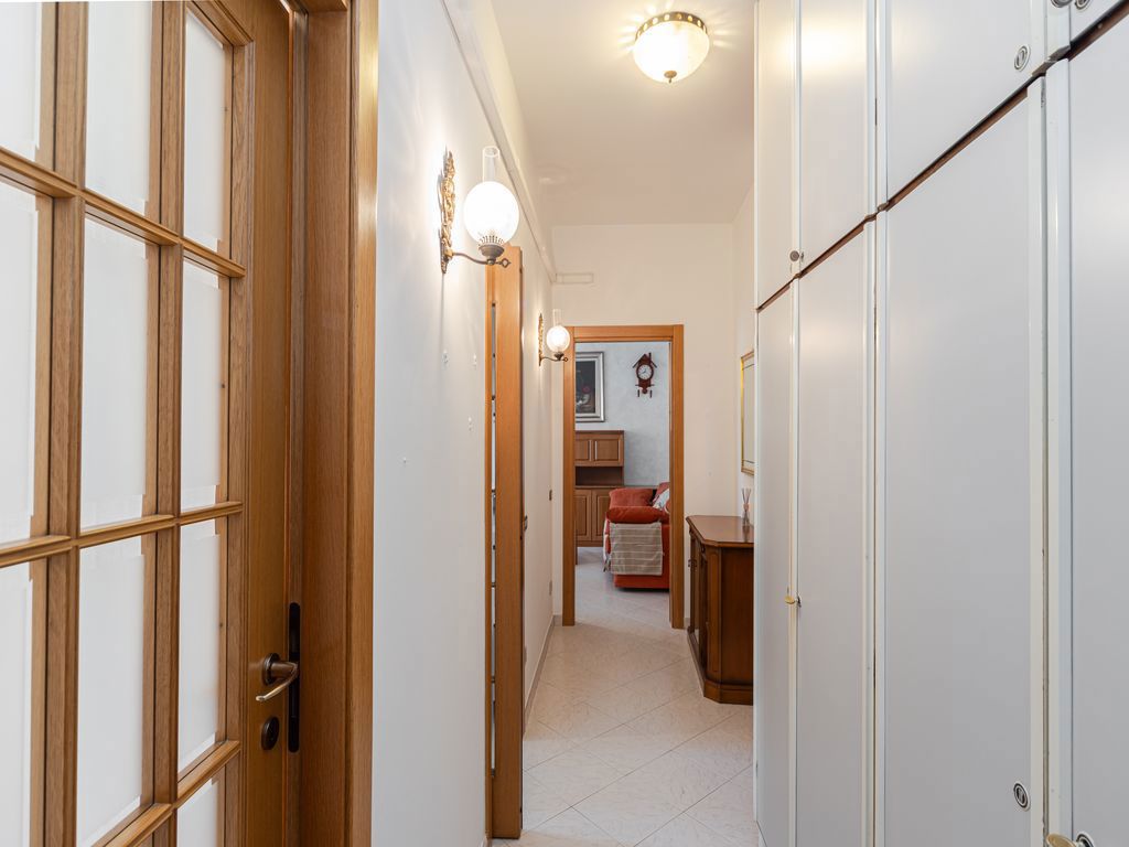 Bilocale in vendita a Burago di Molgora