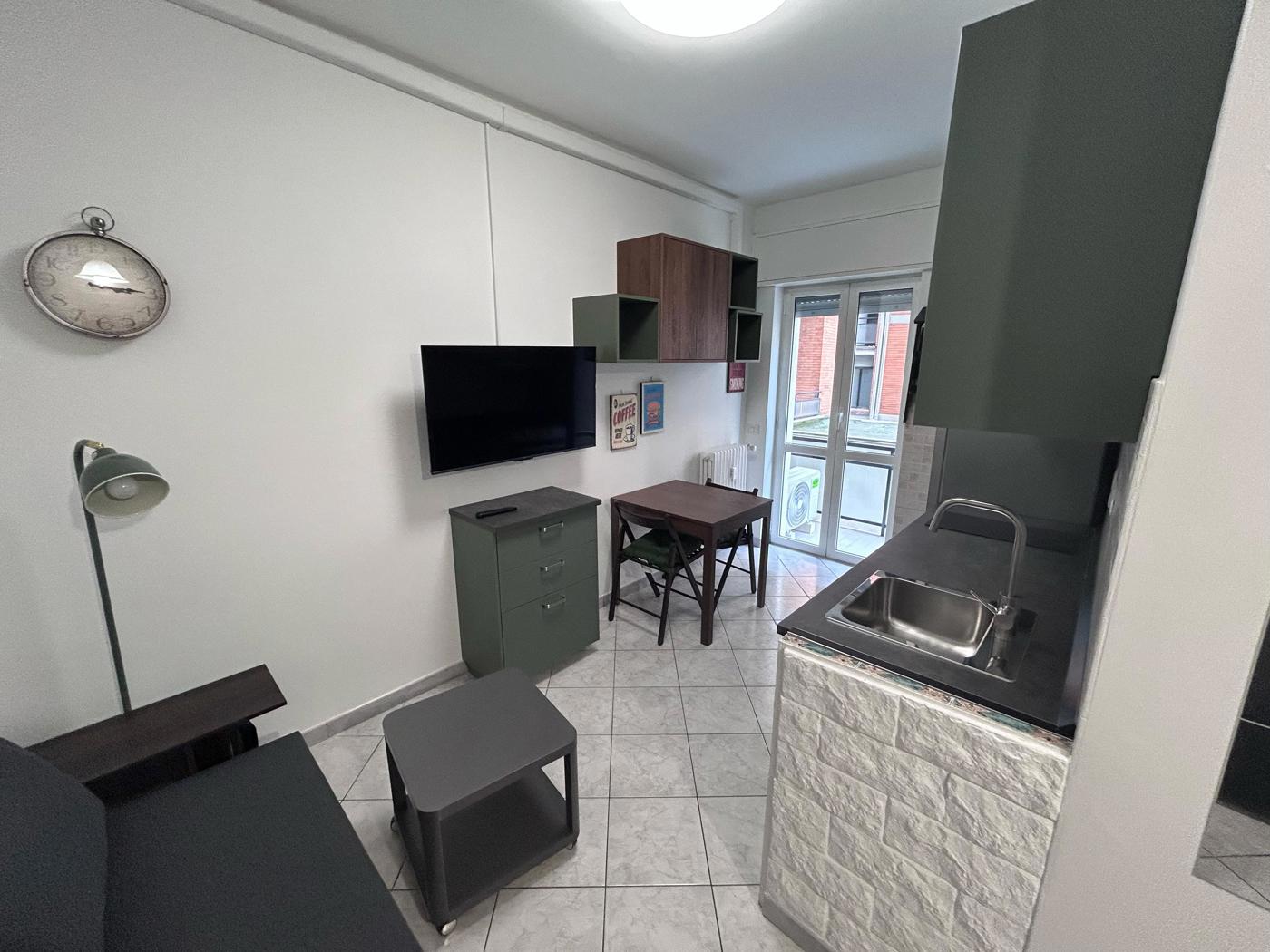 Bilocale arredato in affitto a Milano