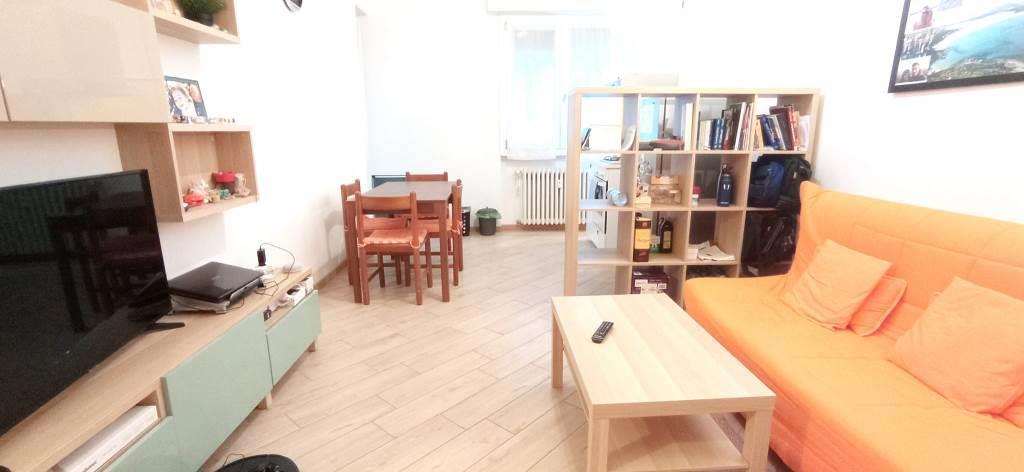 Bilocale arredato in affitto a Milano