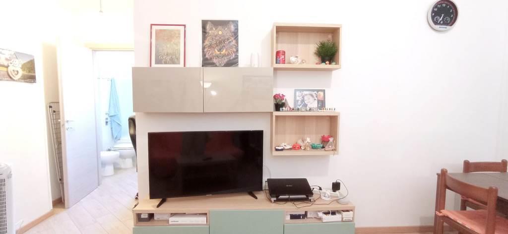 Bilocale arredato in affitto a Milano