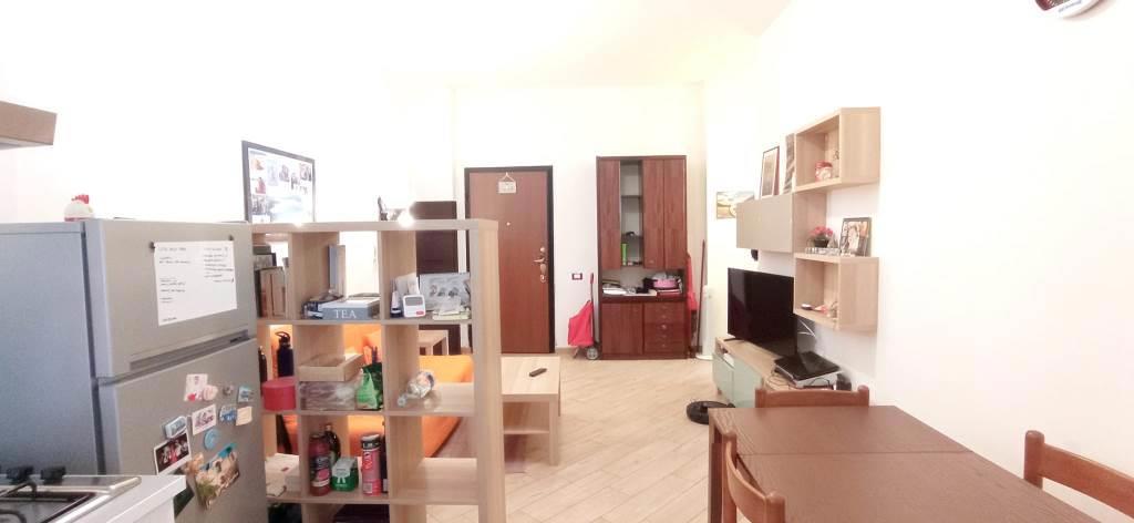 Bilocale arredato in affitto a Milano