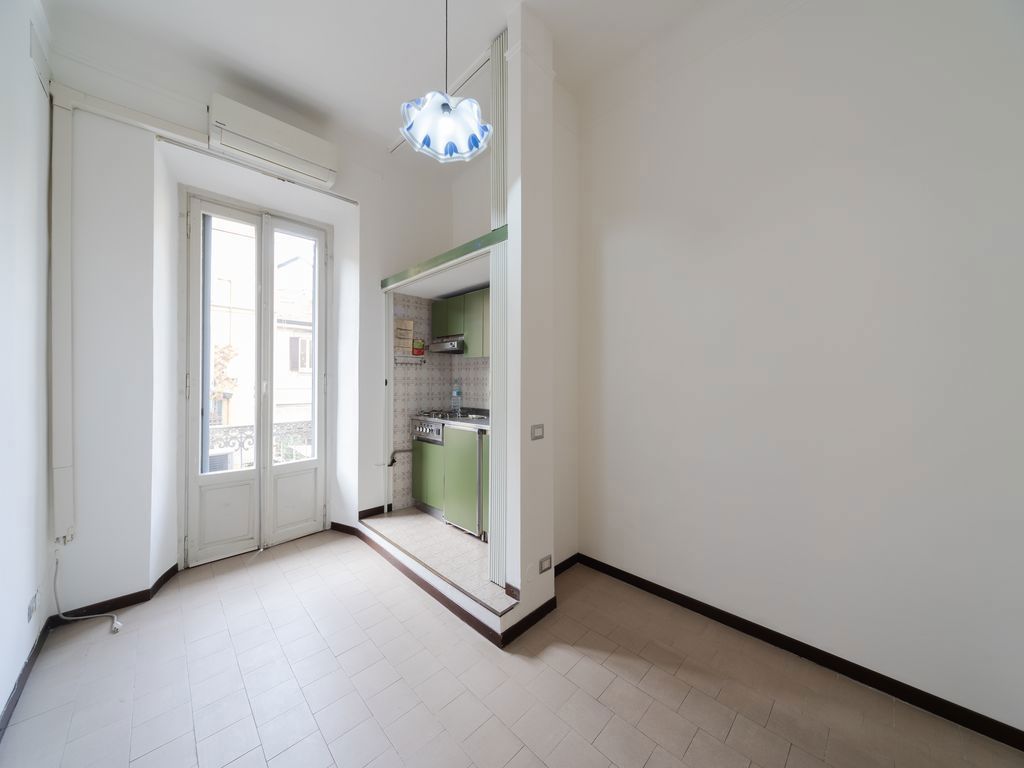 Bilocale da ristrutturare a Milano