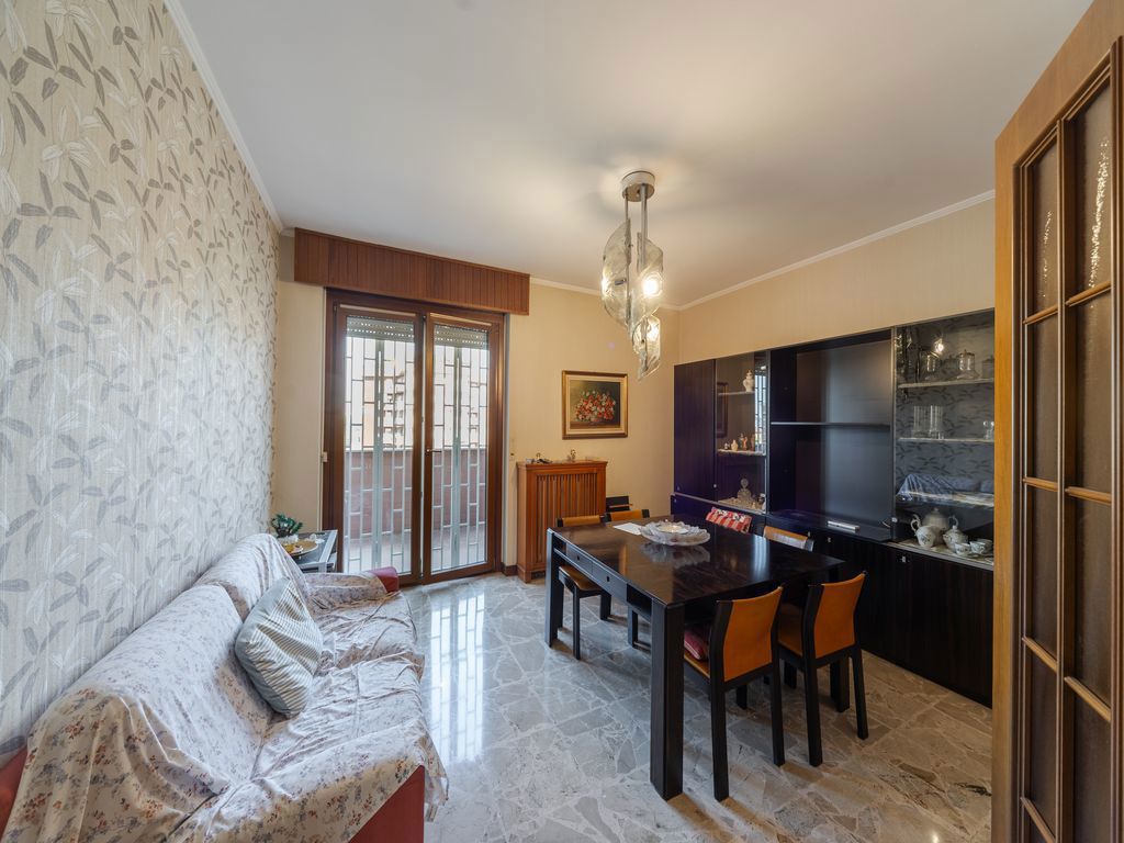 Quadrilocale in vendita a Milano