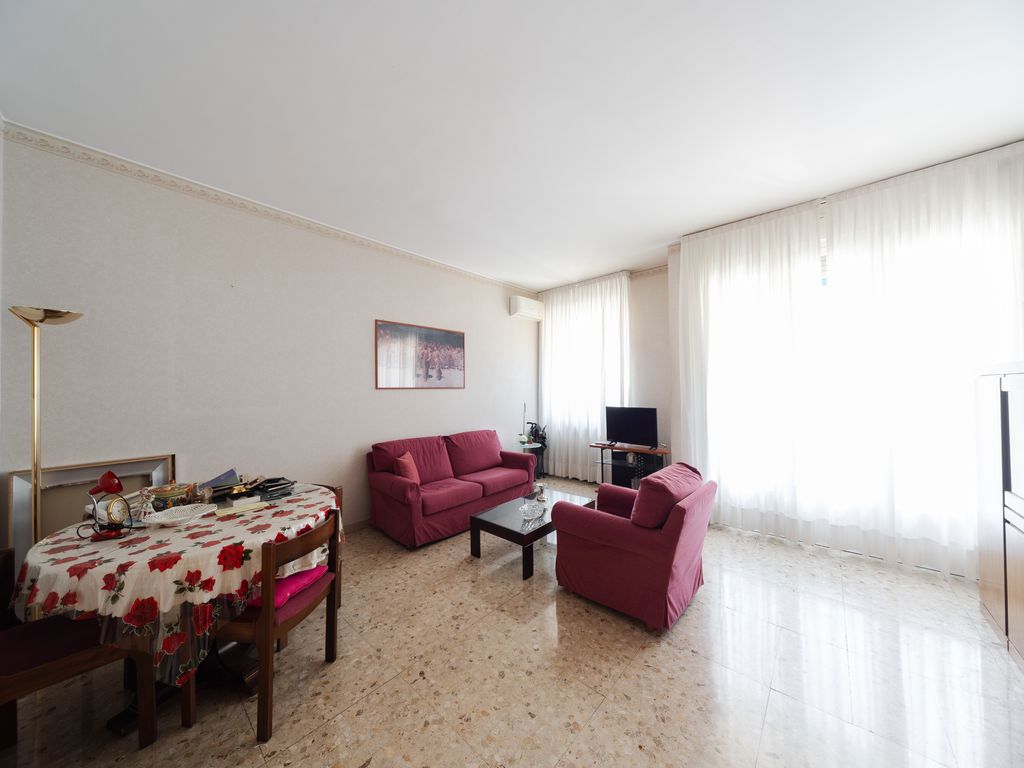 Trilocale in vendita a Milano