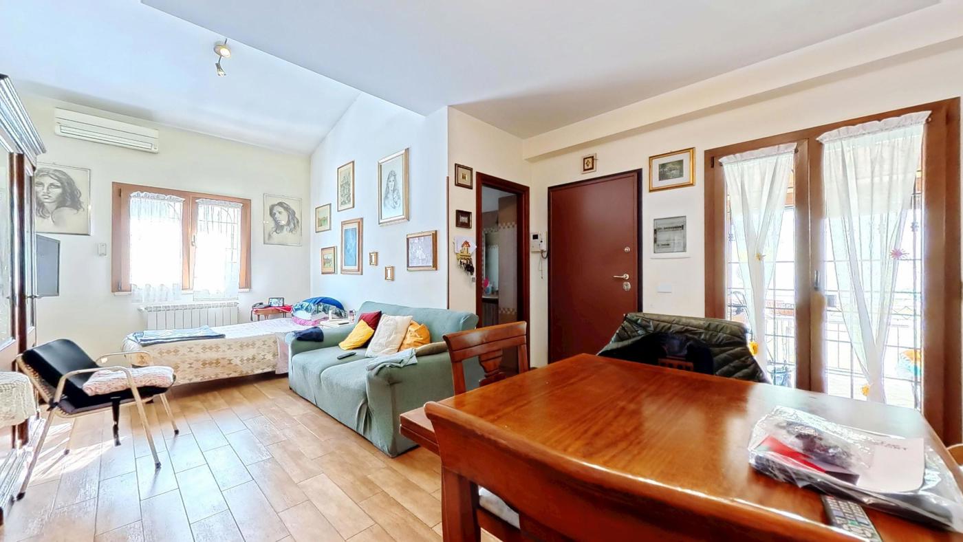 Villa con giardino a Roma