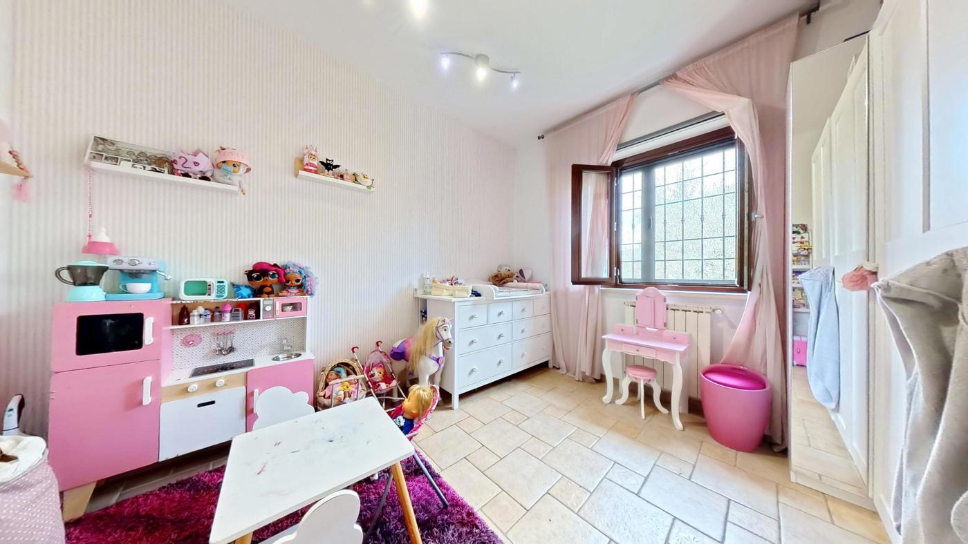 Villa con giardino a Roma