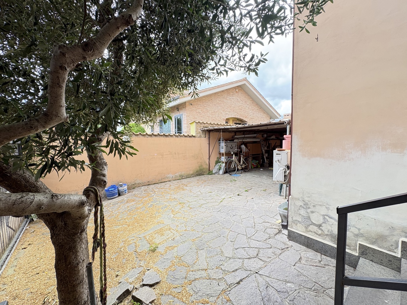 Bilocale con giardino a Roma