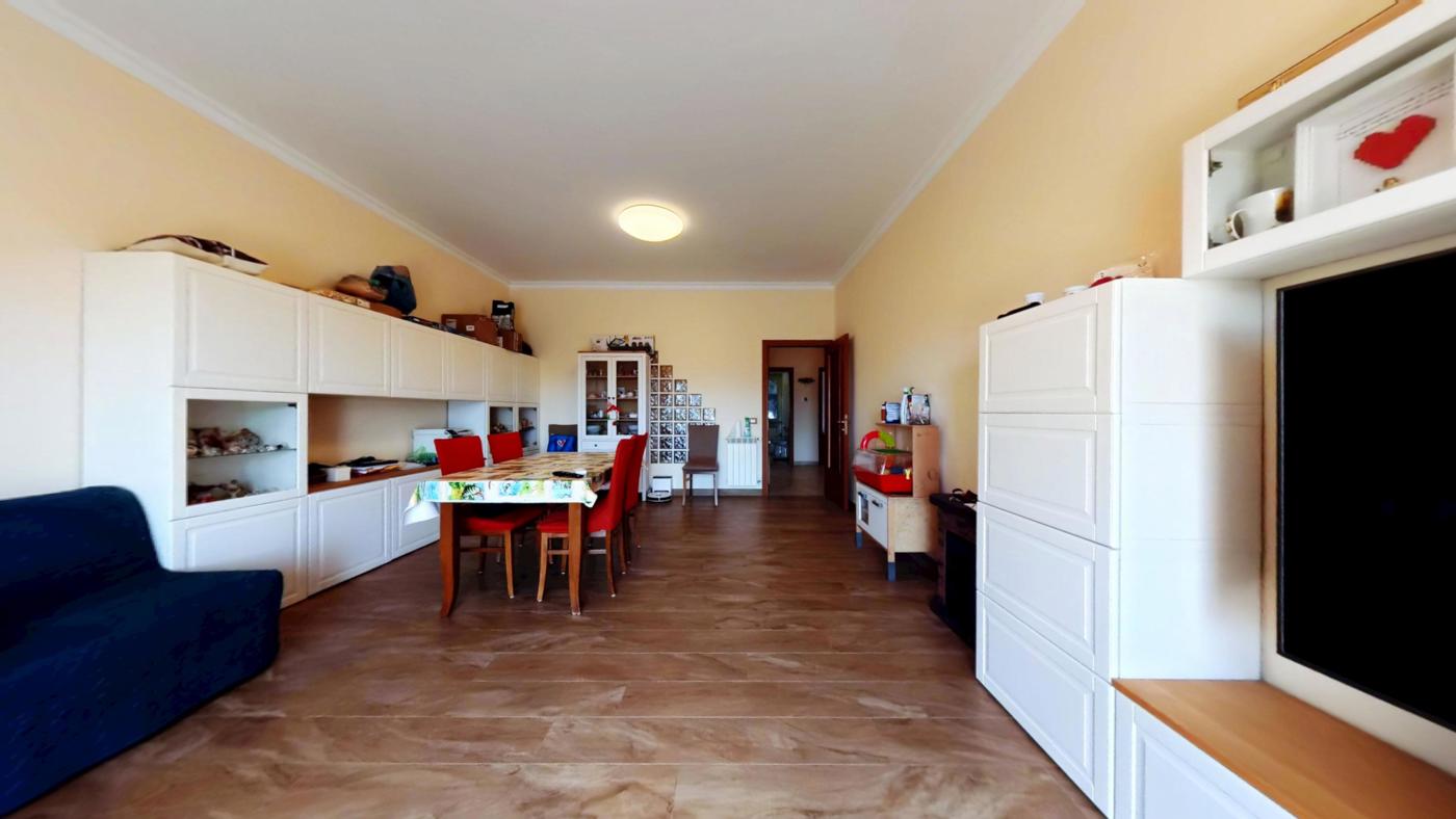 Quadrilocale in vendita a Roma