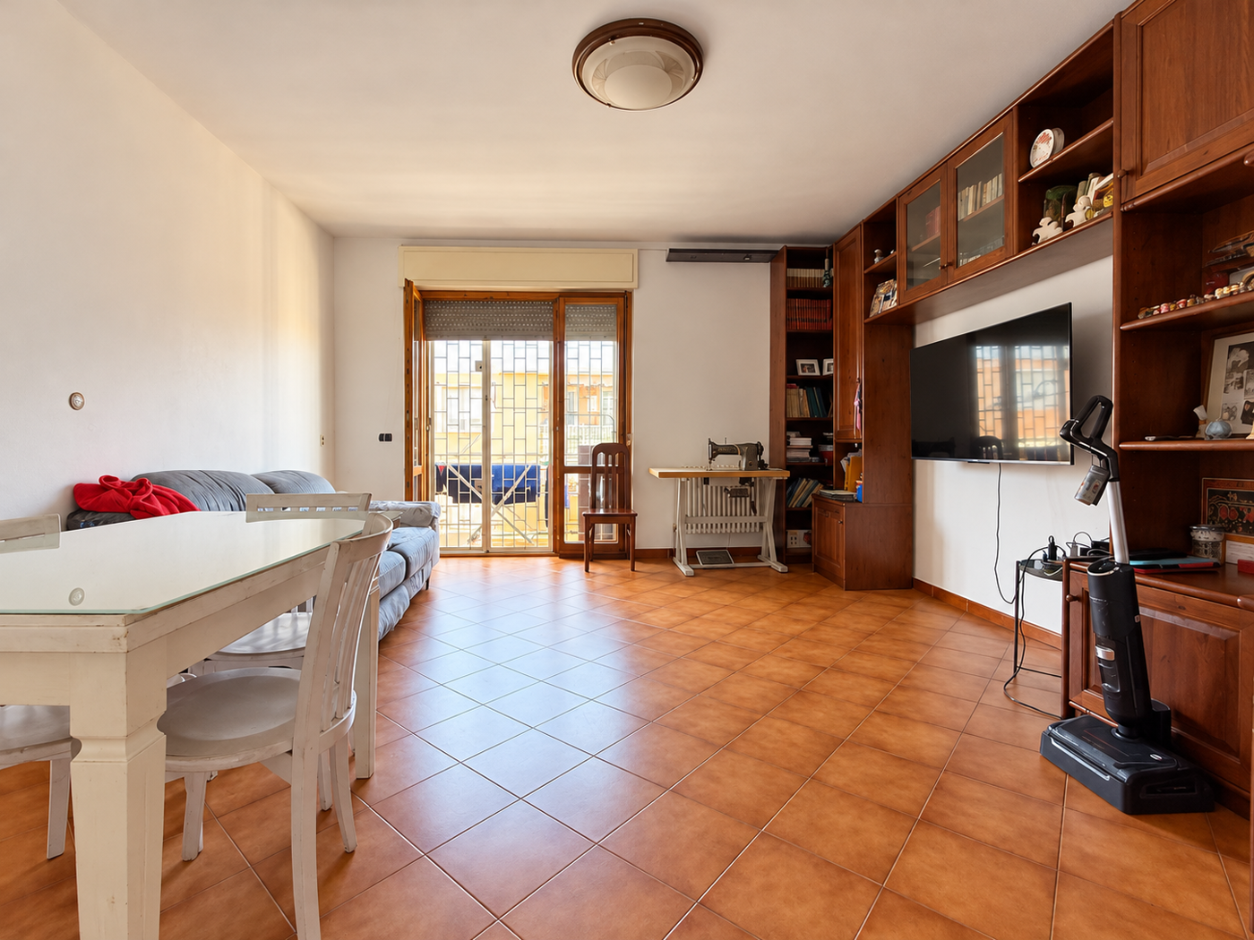 Trilocale da ristrutturare a Roma